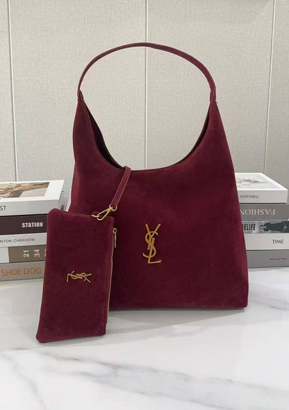 YSL 
GOOD QUALITY 
115 dhs🪙💚
SIZE 34 CM

Zain200
♥️♥️♥️