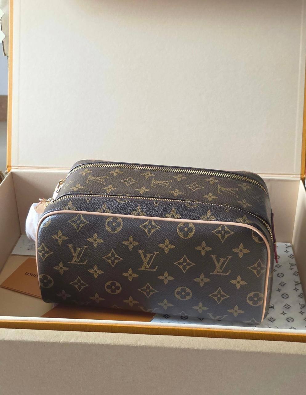 LV ✨💕✨
New collection ✨✨✨
SuperMaster Quality 🔥🔥
Available Now ❤️❤️❤️
For Price 👇 WTSP Text Zain 0568585901

Zain252
♥️♥️♥️