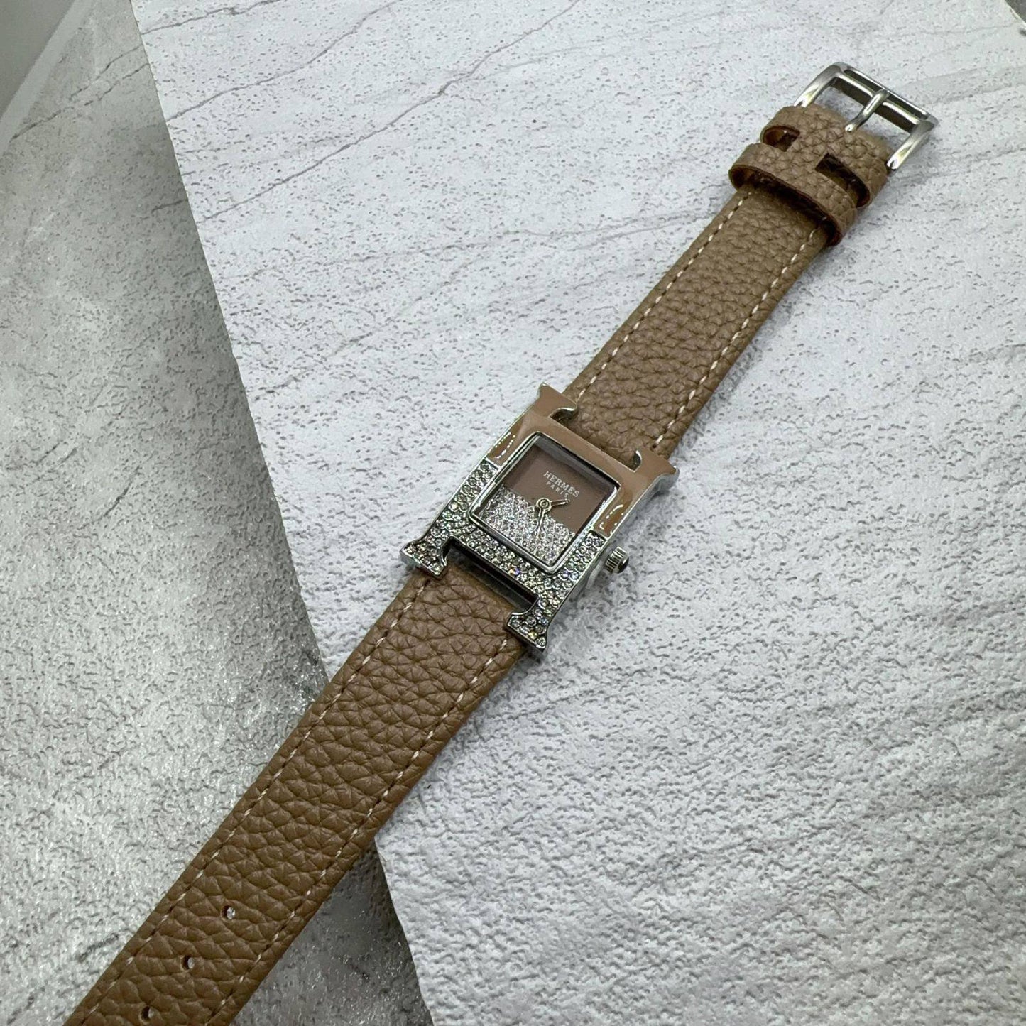 Leather belt ladies 
55 dhs🇦🇪🇦🇪

Zain45
♥️♥️♥️