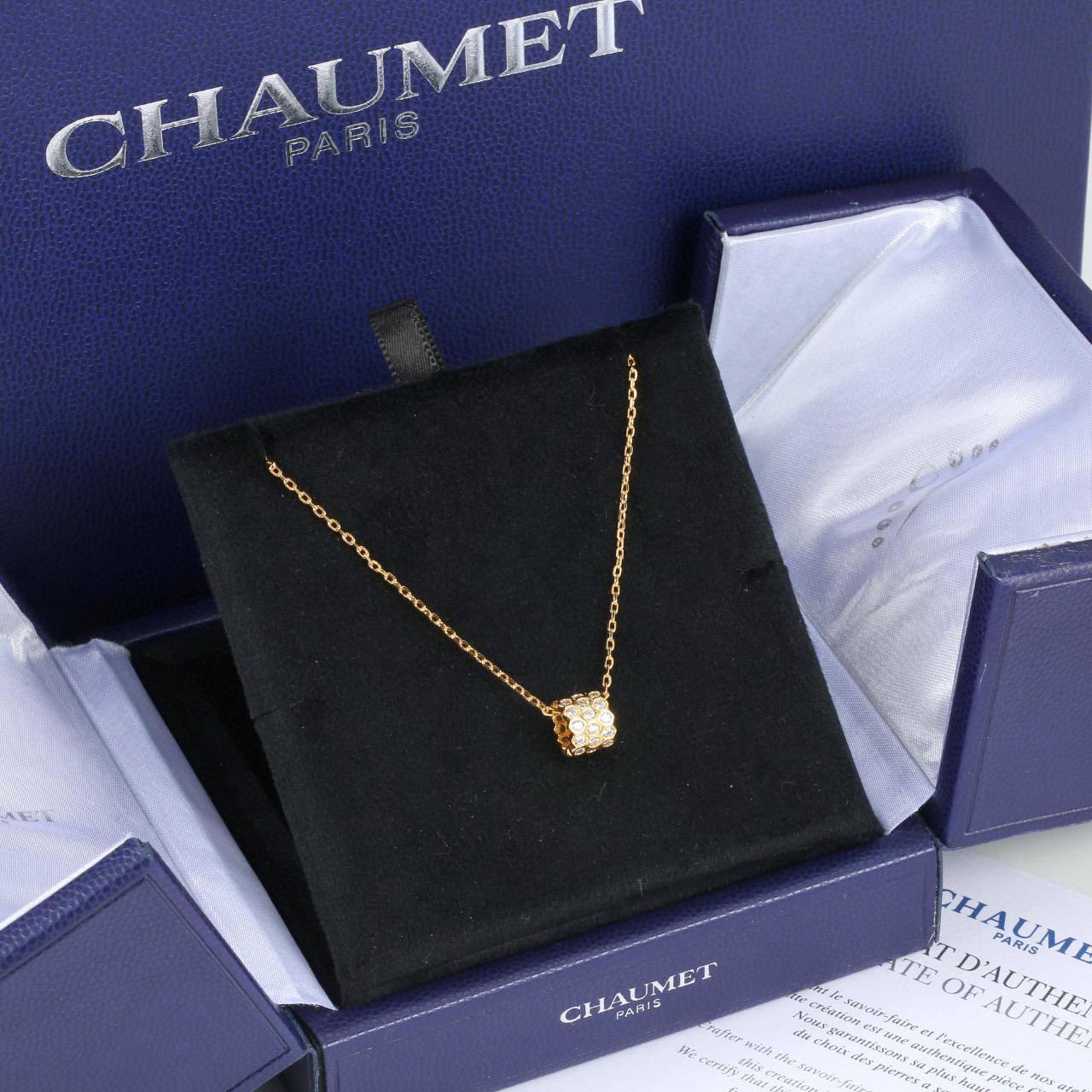 CHOUMET 
NECKLACE 
MASTER 💫✨
55 DHS✅ 

WITH NORMAL BOX and Paper BAG🎁

Zain89
♥️♥️♥️