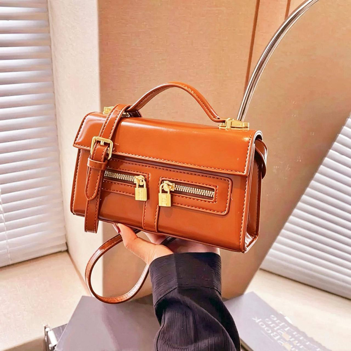 HERMES 

NEW CAME 
GOOD QUALITY 
WITH BOX 
90 dhs🇦🇪🇦🇪


Zain295
Zain39
♥️♥️♥️