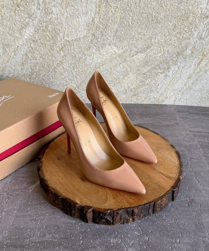 LOUBOUTIN 💎
SuperMaster Quality 💯
490 dhs✅
Size: 36 -41💥

Zain171
♥️♥️♥️