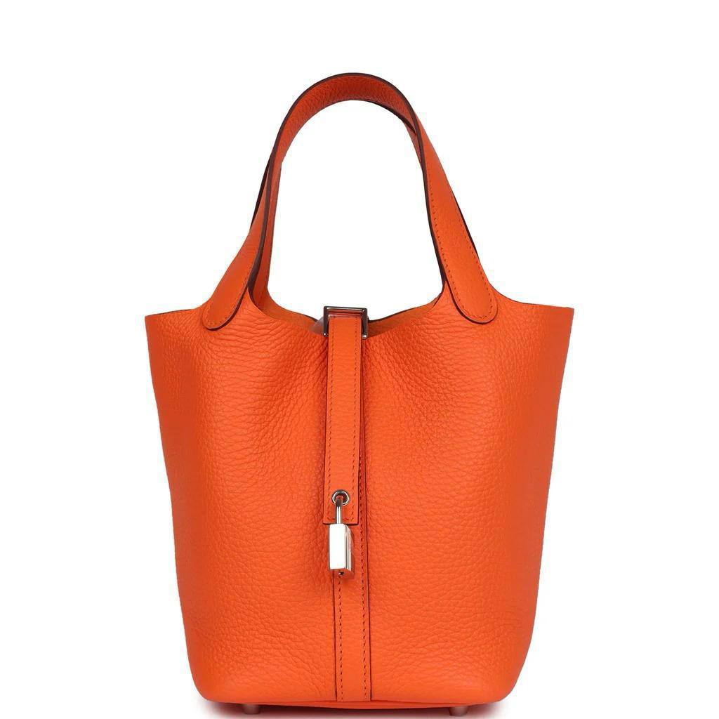 Hermes
Best quality

With box’s
🎁🎁🎁

90 dhs❣️
size 22cm

Zain158
♥️♥️♥️