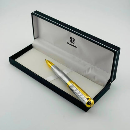 Pen
 
Good quality 

50 DHS🇦🇪🇦🇪

Zain182
♥️♥️♥️