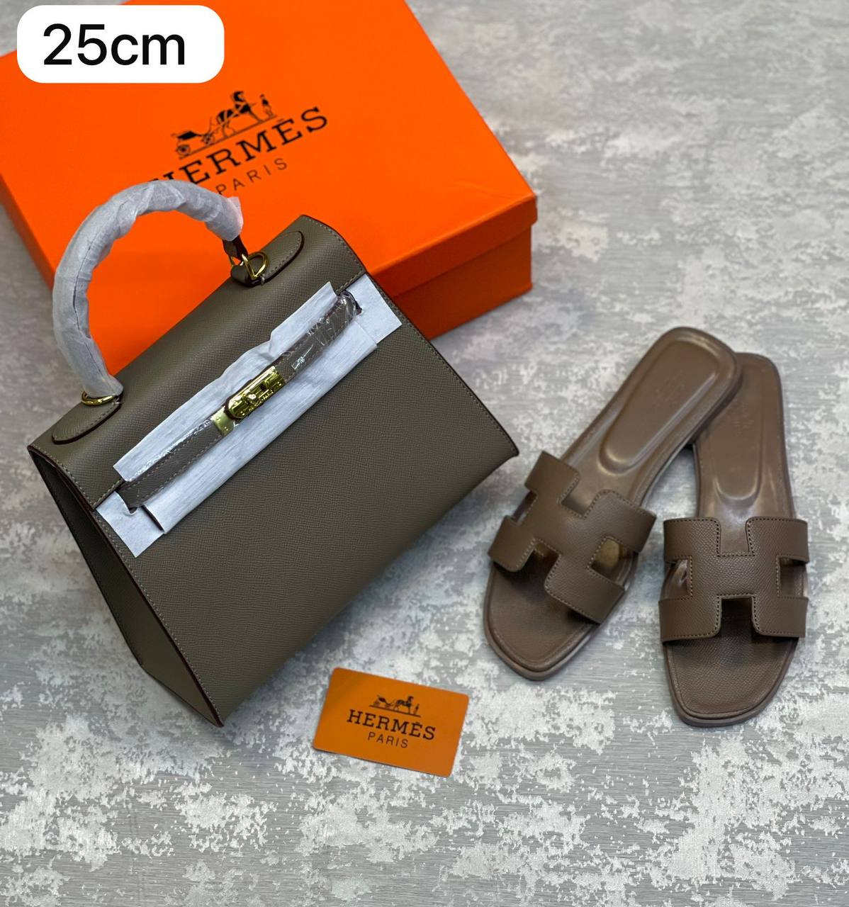 Hermes Set
Size 36-41
180 dhs✅

Zain175
♥️♥️♥️