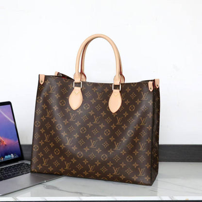 LV
Size 41cm
110 dhs✅

Zain70
♥️♥️♥️