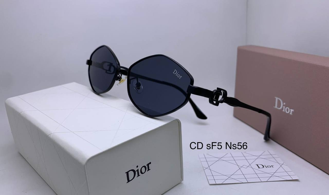 Dior
70 dhs✅

Zain126
♥️♥️♥️