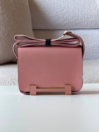Hermes
Getta 20cm💥Master quality ✅with box📦
420 dhs✅

Zain52
♥️♥️♥️