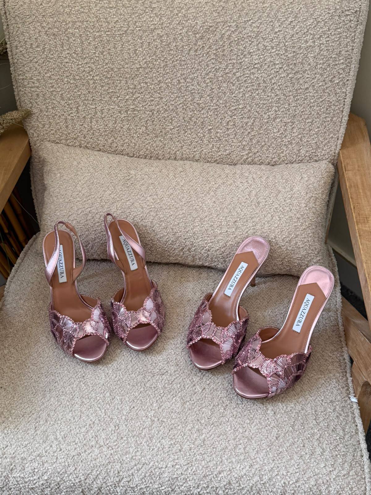AQUAZZURA 

𝐀𝐯𝐚𝐢𝐥𝐚𝐛𝐥𝐞 𝐍𝐨𝐰

𝐒𝐢𝐳𝐞𝐬: 𝟑𝟔 — 𝟒𝟏
500 dhs🇦🇪🇦🇪

Zain298
♥️♥️♥️