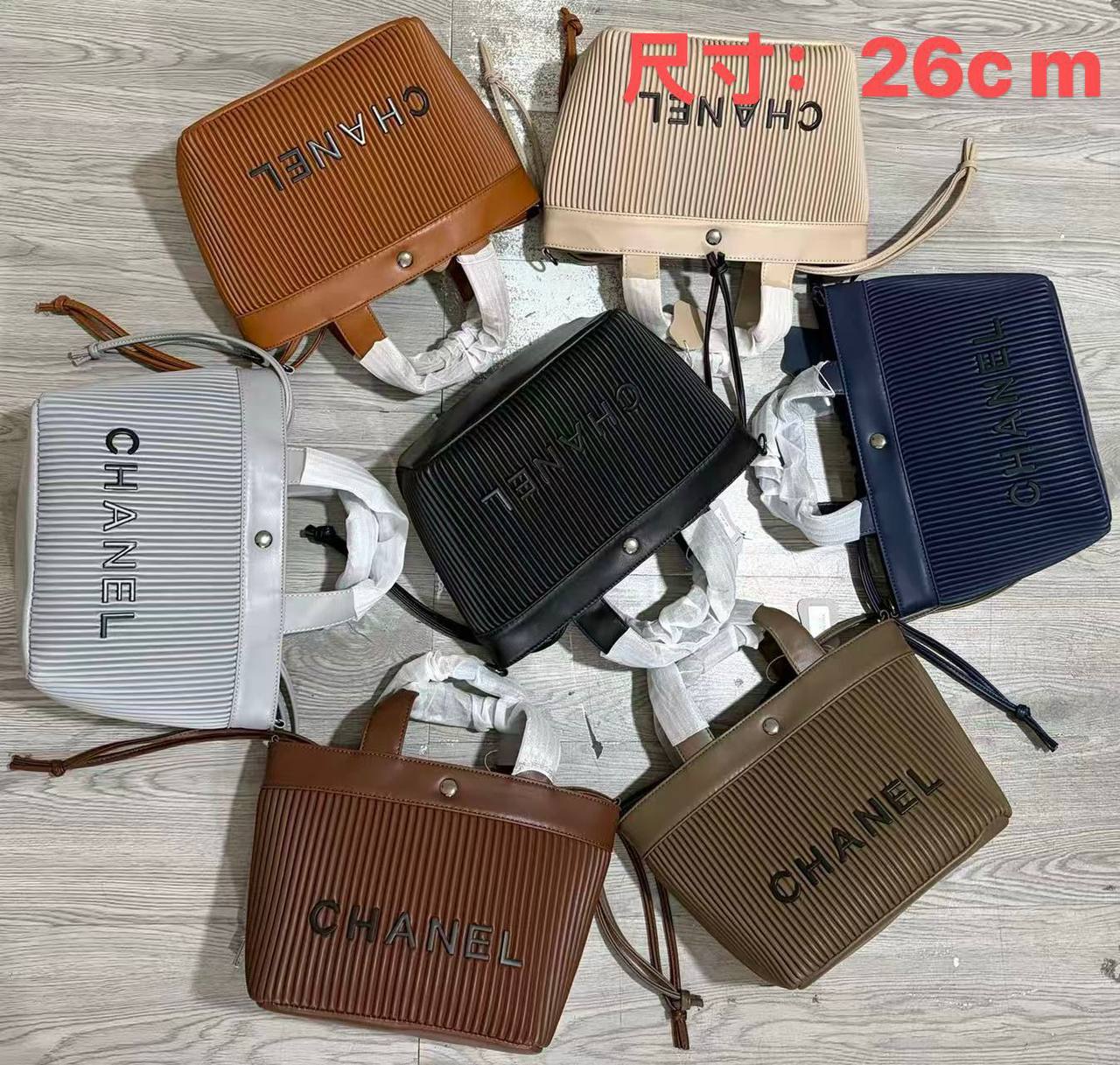 Chanel  

100 dhs🌺

Good quality 

Zain253
♥️♥️♥️
