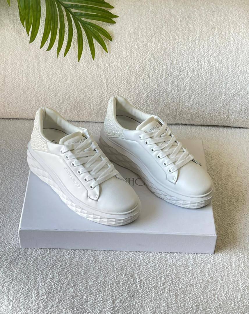 JIMMY CHOO 
SuperMaster Quality 💯
500 dhs🪙💚
Size: 36 -41 💥

Zain171
♥️♥️♥️