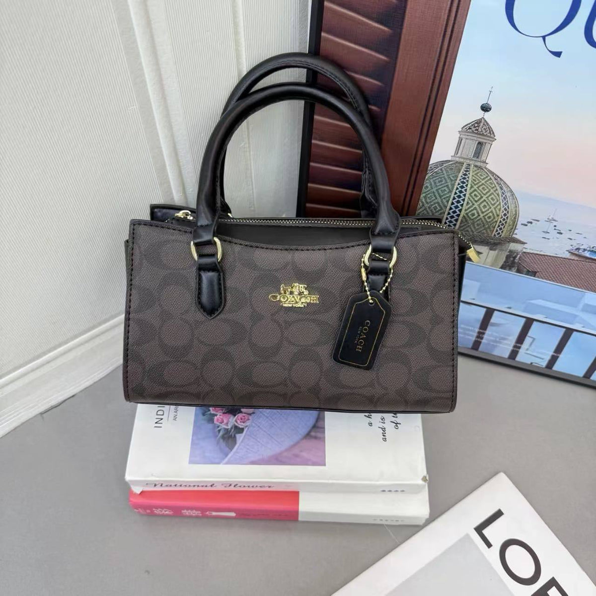 Coach 

65 dhs🇦🇪🇦🇪

Zain232
♥️♥️♥️
