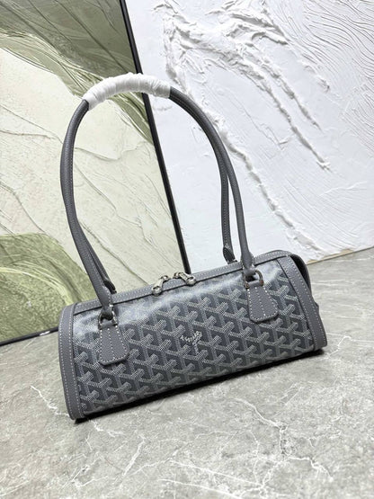 Goyard
Master❣️❣️
30cm🫶🏼🫶🏼 
250 dhs✅

Zain297
♥️♥️♥️