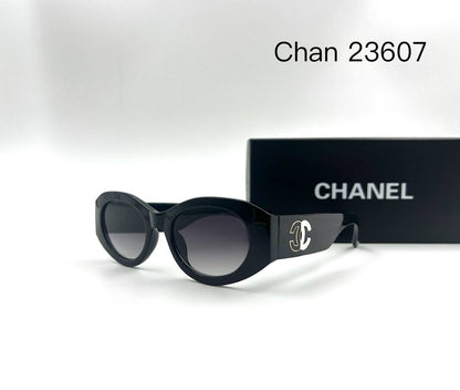 Chanel
Sunglasses 🕶️ 
good quality 💯
With master box 🗃️ 
50 dhs✅

Zain273
♥️♥️♥️