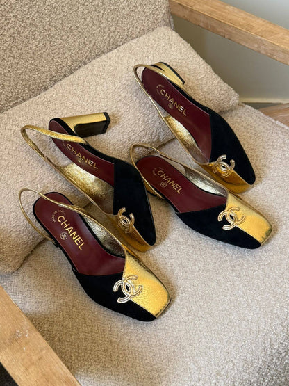 Chanel

𝐀𝐯𝐚𝐢𝐥𝐚𝐛𝐥𝐞 𝐍𝐨𝐰
𝐒𝐢𝐳𝐞𝐬: 𝟑𝟔 — 𝟒𝟏
500 dhs🇦🇪🇦🇪

Zain298
♥️♥️♥️