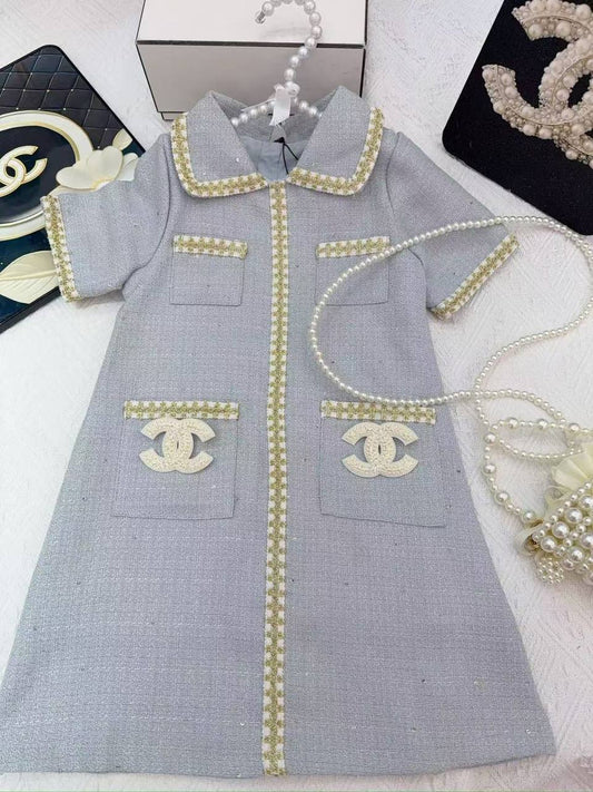 Chanel
2-10y 
150 dhs🪙🌨️

Zain151
♥️♥️♥️