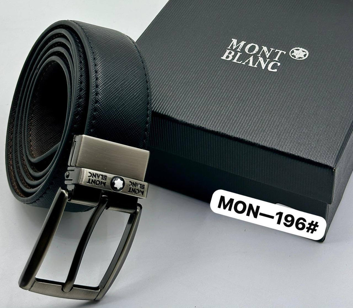 Mont blanc

70 dhs🇦🇪🇦🇪
Good quality 

Zain182
♥️♥️♥️