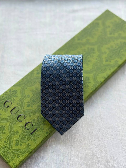 GUCCI
TIE
*Master Quality*
190 dhs💓

Zain179
♥️♥️♥️