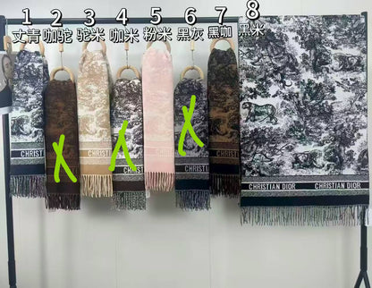 Scarf
45 dhs💓

Zain200
♥️♥️♥️