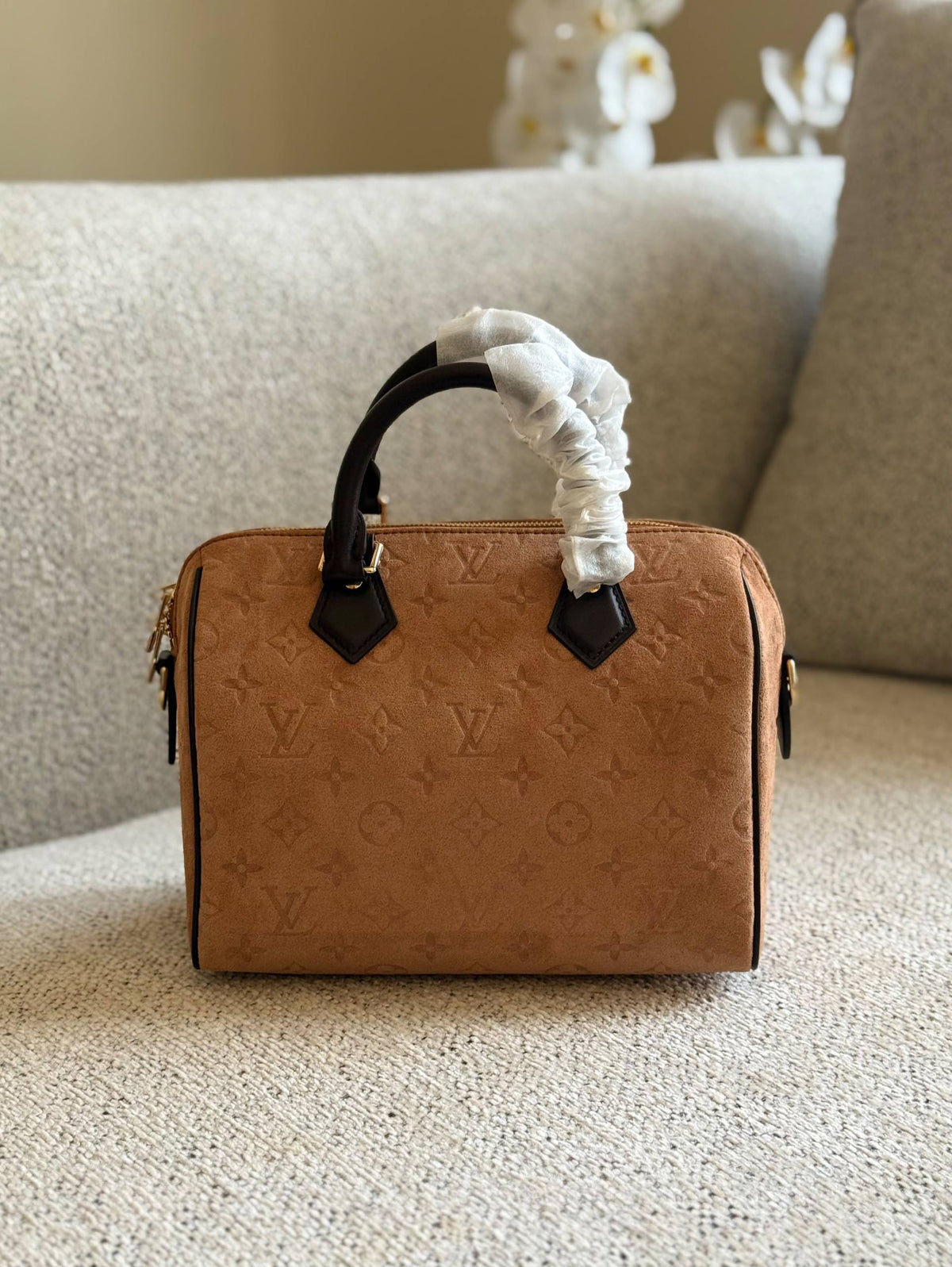 LV
For Price 👇 WhatsApp✅
0568585901 
0507557372
0552275751 Owner Zain 👌

Zain246
♥️♥️♥️