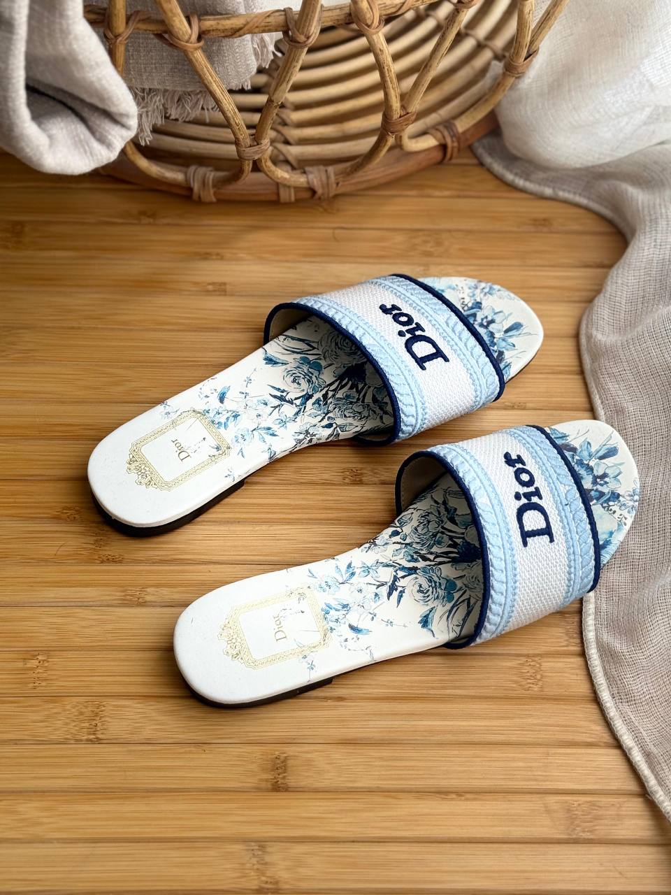 𝐃𝐢𝐨𝐫 Dior
AAA+ Quality
𝗦𝗶𝘇𝗲 𝟯𝟲 𝘁𝗼𝗼 𝟰𝟭
450 dhs✅

Zain303
♥️♥️♥️