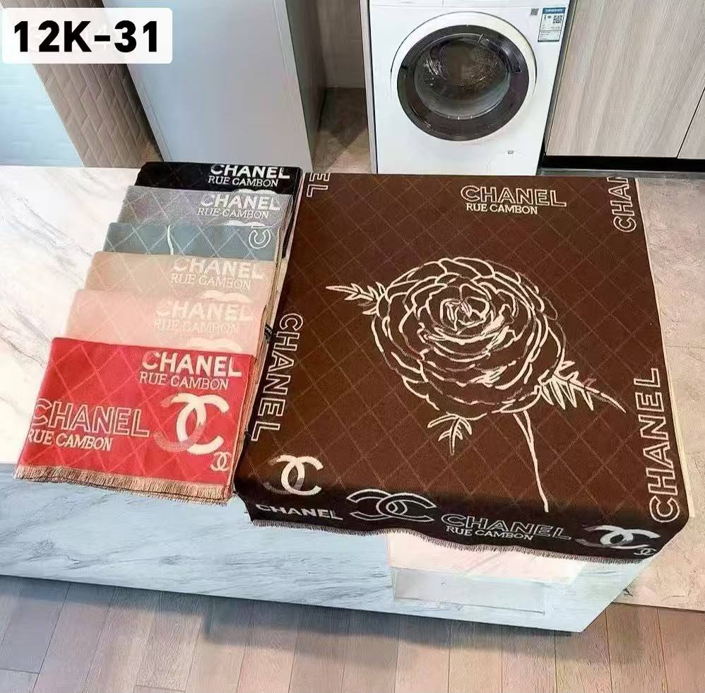 Scarf 

Good quality 

50DHS🇦🇪🇦🇪🇦🇪

Zain295
♥️♥️♥️