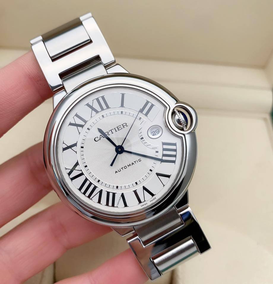 Cartier 

watch for men 

good quality 
automatic 

260 dhs🇦🇪🇦🇪
( size 41mm)

Zain59
♥️♥️♥️