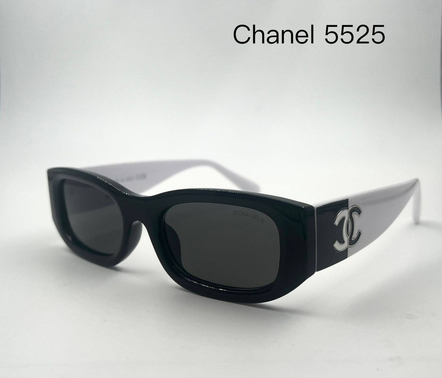 Chanel
Sunglasses 🕶️ 
Good quality 💯 
Master box 🗃️ 
50 dhs🗽

Zain273
♥️♥️♥️