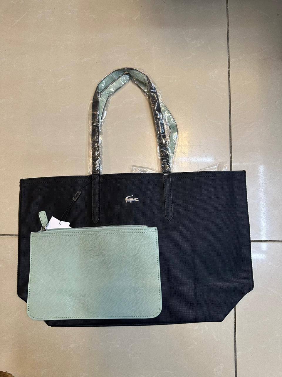 Lacoste
75 dhs✅

Zain07
♥️♥️♥️