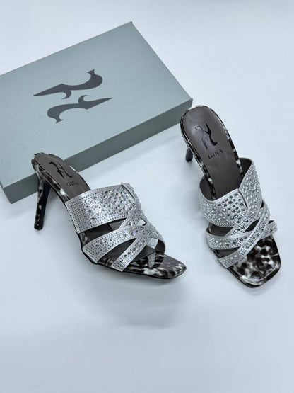 Gina
Size 36-41
115 dhs🪙🌨️

Zain21
♥️♥️♥️