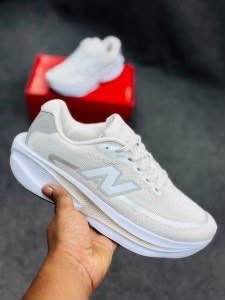 New Balance Ellipse v1 white 
36-45 AVAILABLE 😇
210 dhs🇦🇪🇦🇪🇦🇪


Zain242
♥️♥️♥️
