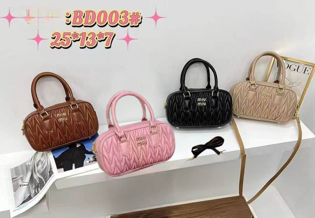 MIU MIU

70 dhs🇦🇪🇦🇪🇦🇪

Zain232
♥️♥️♥️