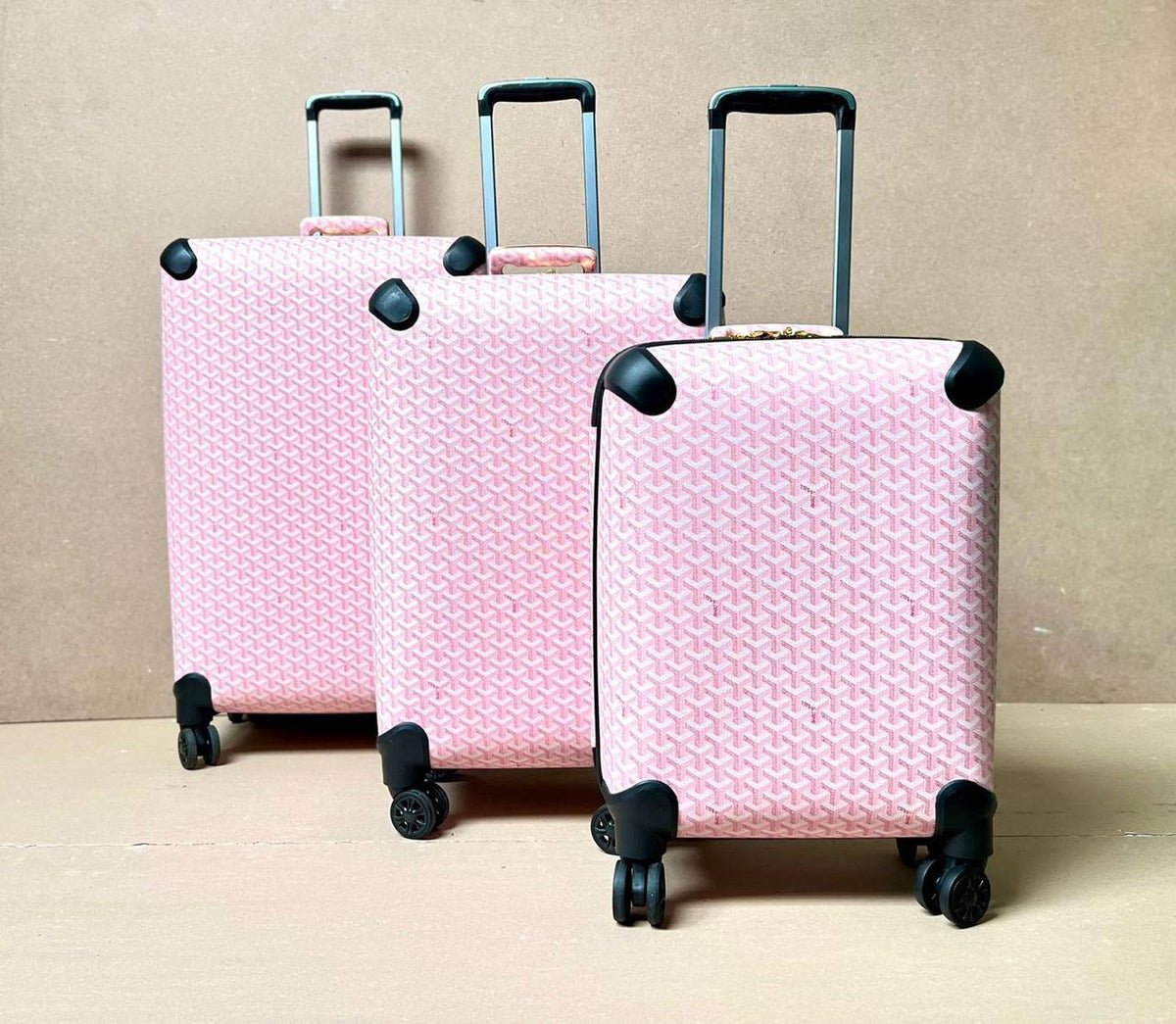 Travel Bags Set
Master💓💓
3in1
650 dhs✅✅

Zain341
♥️♥️♥️
