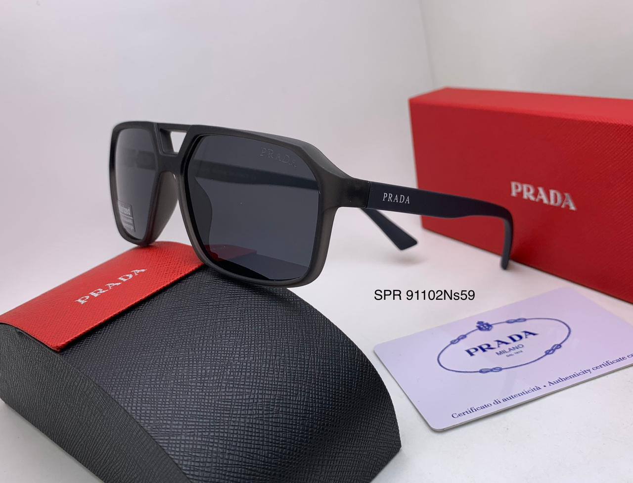 Prada
70 dhs💓

Zain126
♥️♥️♥️