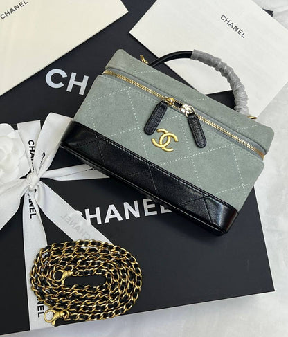 Chanel 💕💕✨
Super master quality 🔥🔥
Available ✨💕💕
With full packing 📦🎀
For Price 👇 WhatsApp✅
0568585901 
0507557372
0552275751 Owner Zain 👌

Zain251
♥️♥️♥️