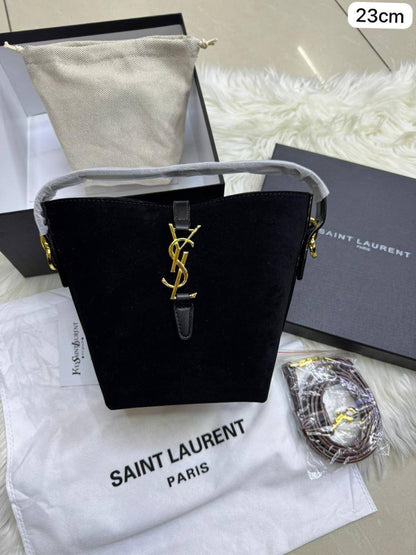 🌹 YSL Le 37 Bucket
1⃣️ First quality +🎁
Size: 23 * 12 * 19 cm
95 dhs🇦🇪🇦🇪
with box🎁

Zain115
♥️♥️♥️