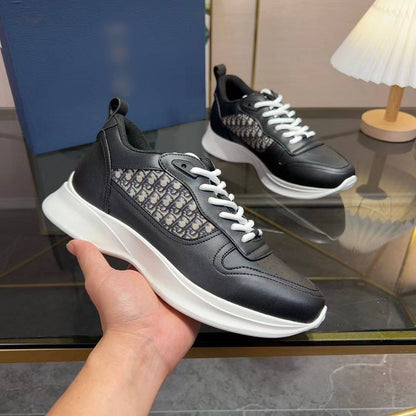 Dior
150 dhs✅
Broken Sizes

Zain241
♥️♥️♥️