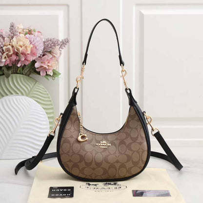 Coach
High quality
With box
110 dhs✅

Zain50
♥️♥️♥️