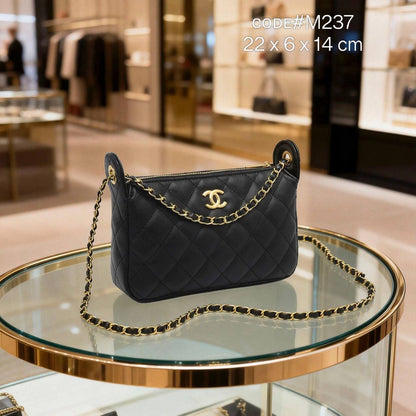 CHANEL ᴄʟᴜᴛᴄʜ ᴄʜᴀɪɴ
sʜᴏᴜʟᴅᴇʀ ᴄʀᴏss ʙᴏᴅʏ ʙᴀɢ
ǫᴜɪʟᴛᴇᴅ ᴄᴀᴠɪᴀʀ ʟᴇᴀᴛʜᴇʀ
ɢᴏʟᴅ ʜᴀʀᴅᴡᴀʀᴇ
sɪᴢᴇ : 22 cm

70 dhs✅

Zain31
♥️♥️♥️