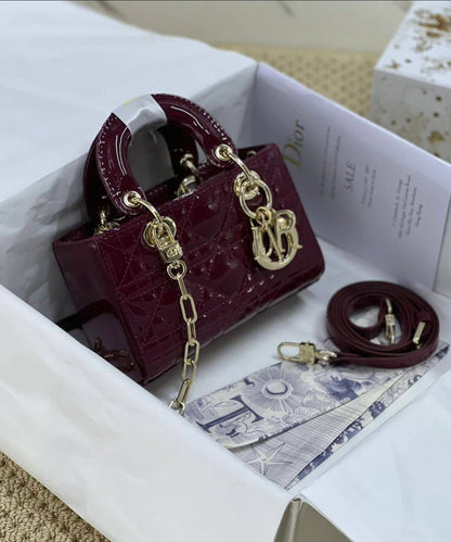 LADY DIOR 🆕
GOOD QUALITY 💯

110 dhs🌺

WITH BOX 📦 🔥
🎁🎁🎁

Zain28
♥️♥️♥️