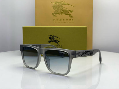 Gucci - Versace - Celine
65 dhs✅

Zain182
♥️♥️♥️