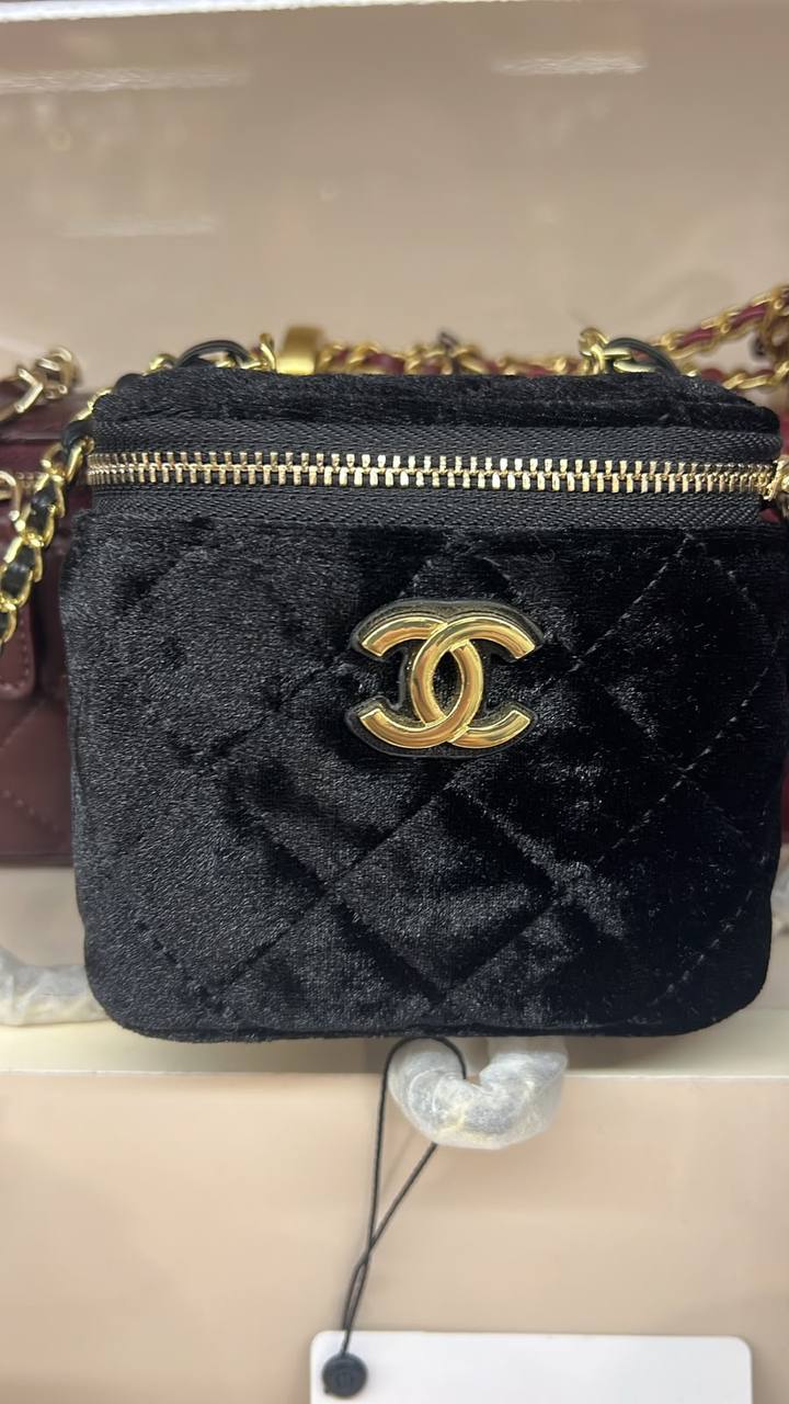 Master chanel

230 dhs

Zain131
♥️♥️♥️