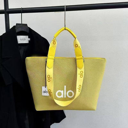 Alo 

65 dhs🪙🌨️

Zain253
♥️♥️♥️