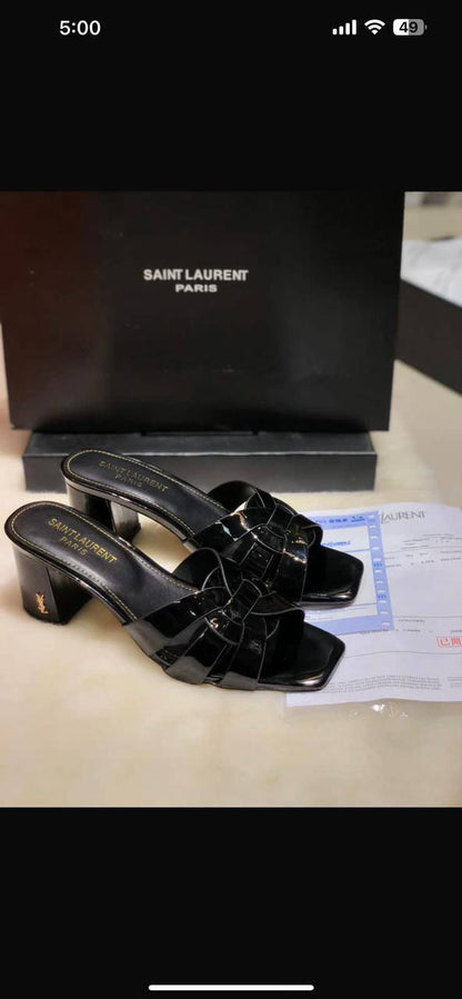 YSL
Size:36 to 41.
130 dhs

Zain241
♥️♥️♥️