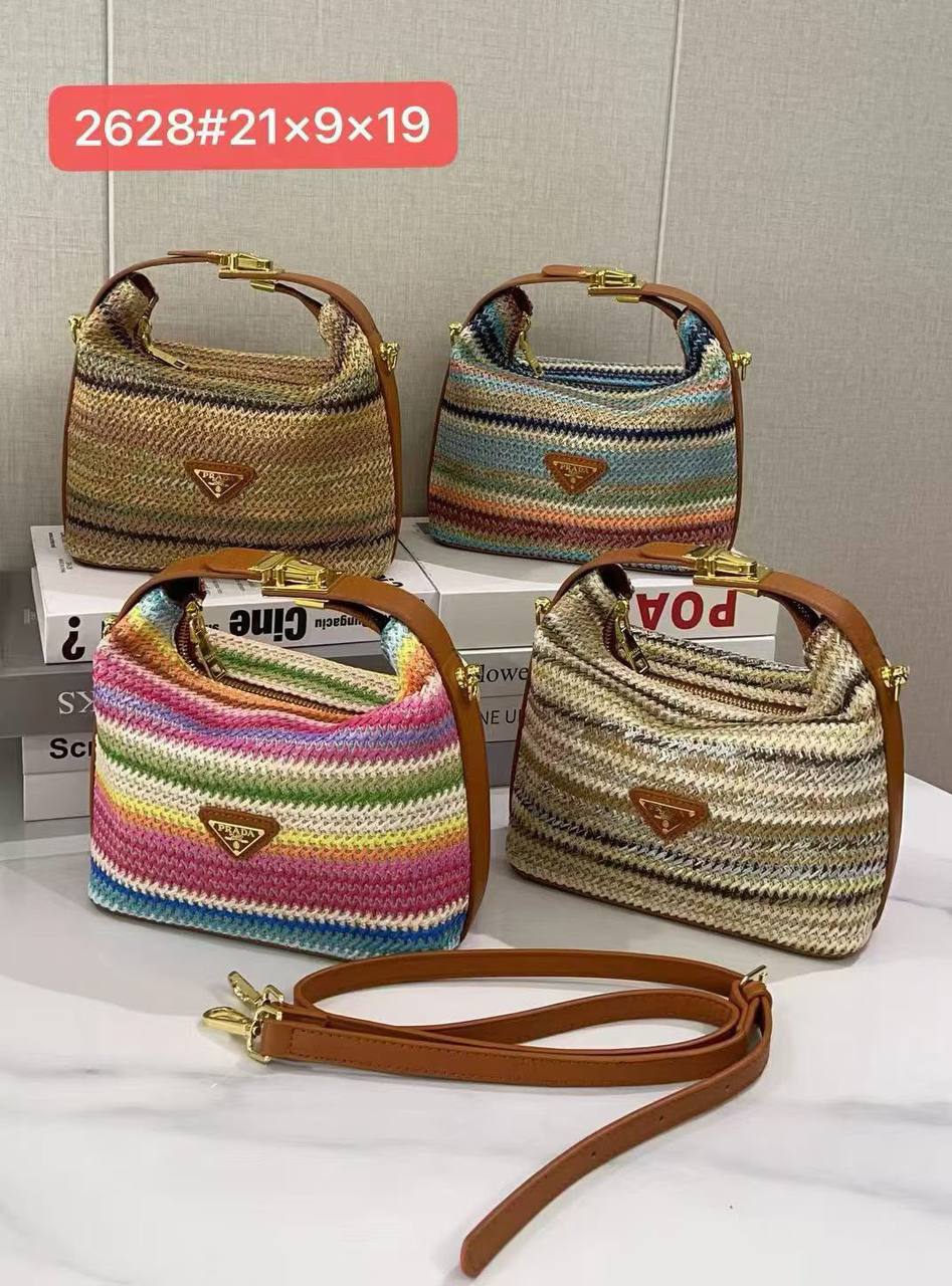 PRADA 
Rainbow beach bag 
21 cm
95 dhs✅

Zain254
♥️♥️♥️