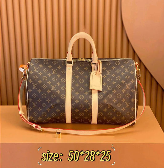 LV Travel Bags
100 dhs🪙🌨️
size ;50 cm

Zain38
♥️♥️♥️