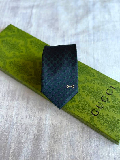 GUCCI
TIE
*Master Quality*
190 dhs💓

Zain179
♥️♥️♥️