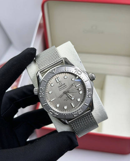 Omega
280 dhs✅
Automatic

Zain85
♥️♥️♥️