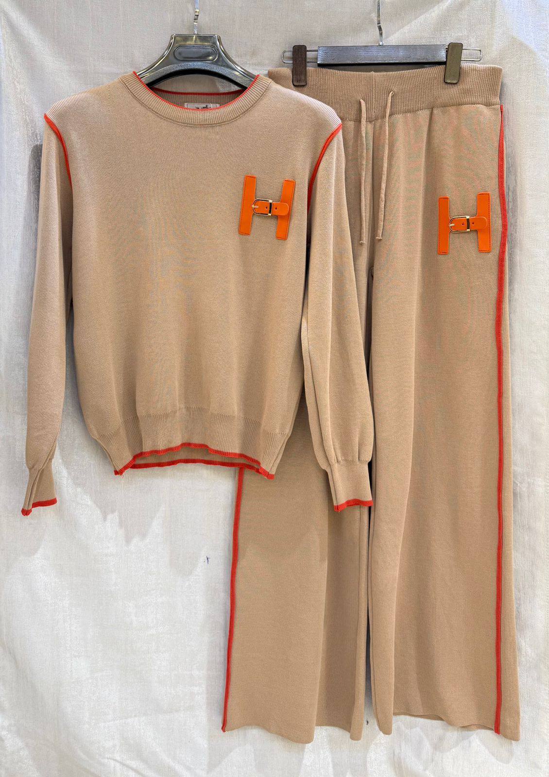 HERMES
Women’s Set
Master Quality 
SML
380 dhs❣️

Zain276
♥️♥️♥️