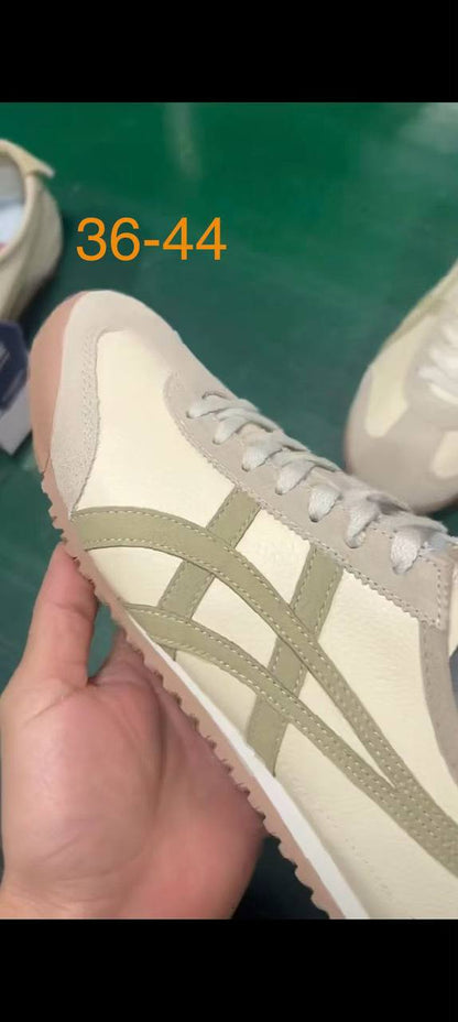 2026 Very good quality
Size  36-45
120 dhs💓

Zain311
♥️♥️♥️